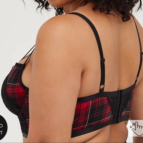 ⬇️Torrid red plaid strappy long line bralette - Picture 2 of 6